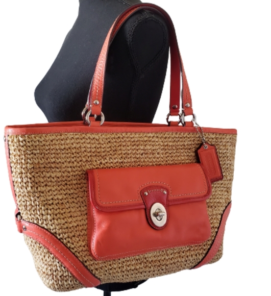 Coach Straw and‎ Leather Tote Bag. - Picture 2 of 16